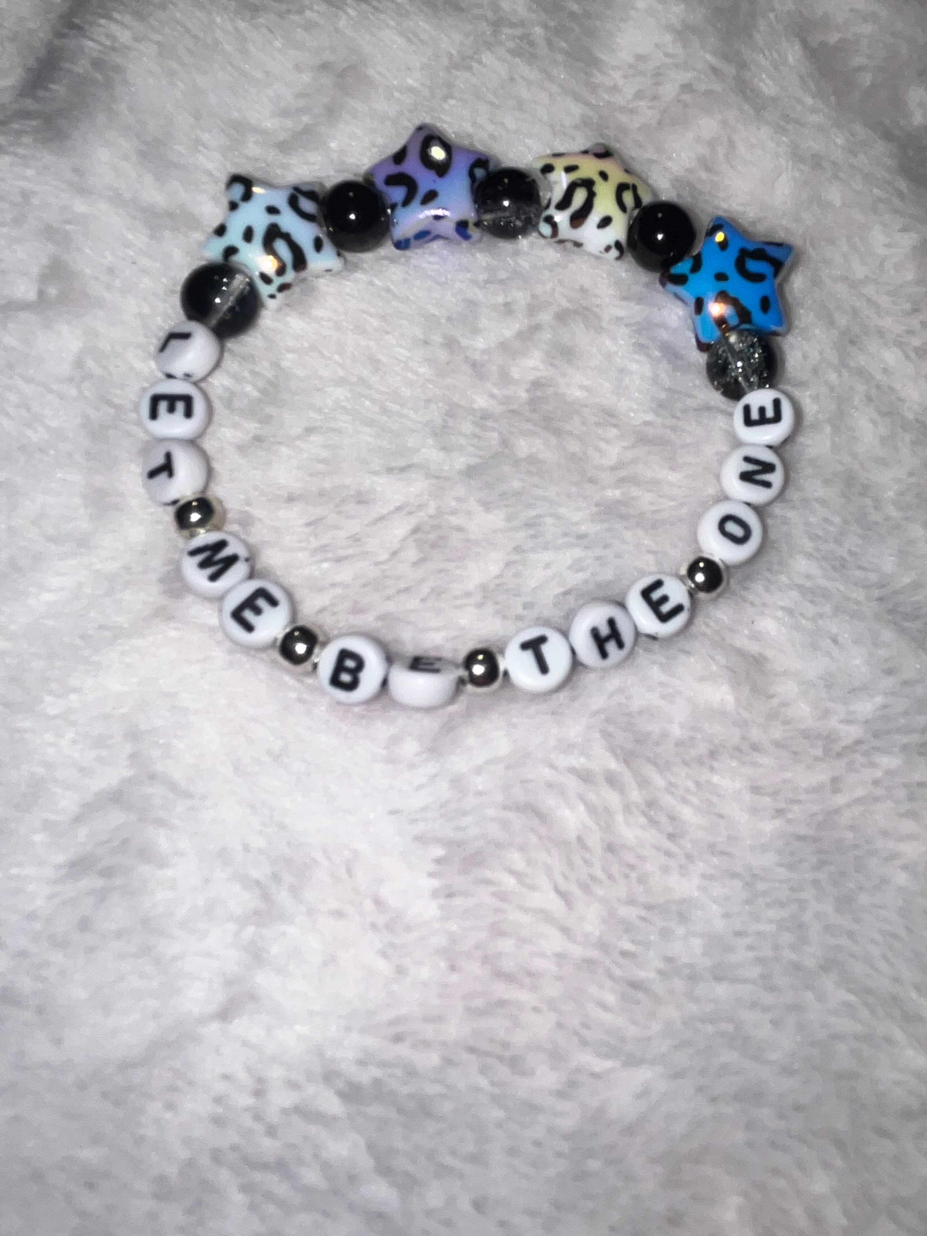 Oasis slide away leopard print stars bracelet